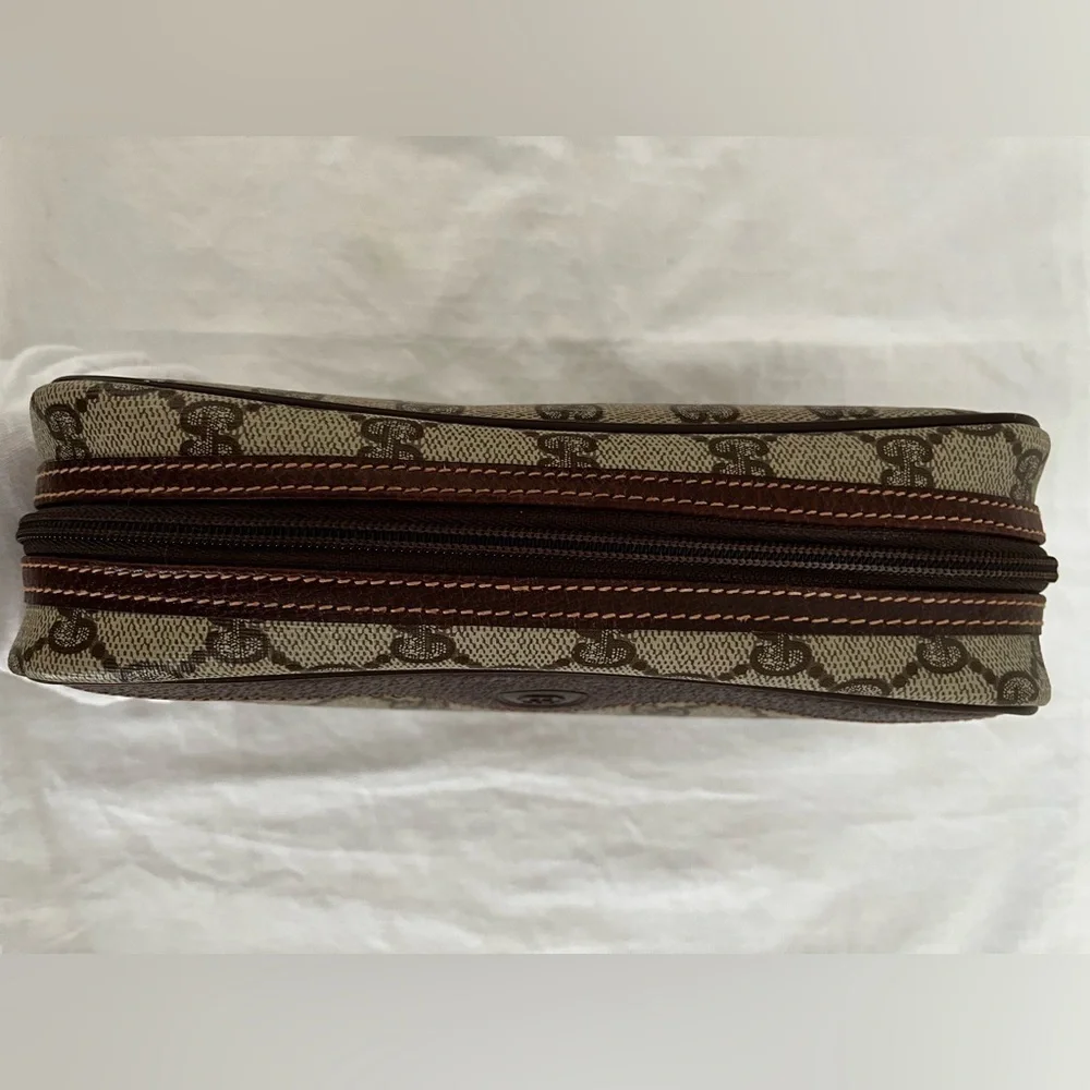 Vintage Gucci GG Supreme Cosmetic Clutch Accessory Collection Late 70s-Early 80s